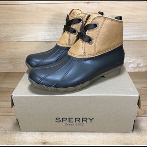 NEW Sperry Saltwater 2-eye leather duck boots